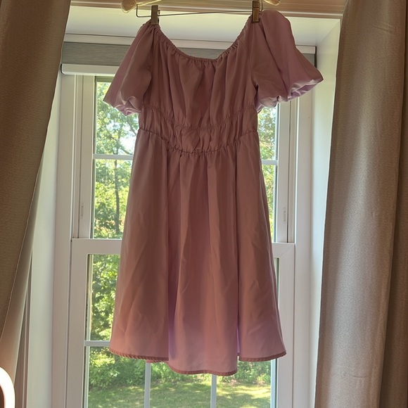 SYZRI Women's Summer Puff Sleeve Off Shoulder dress - Picture 6 of 12